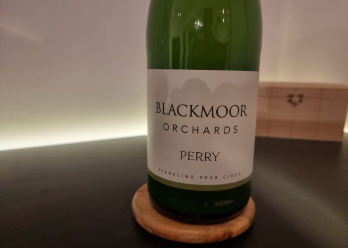 Blackmoor Orchards Perry 2022 - bottle front detail