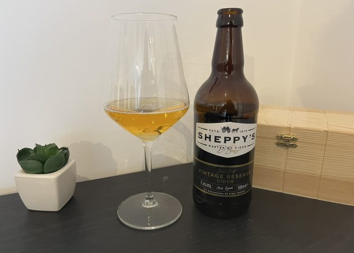 Sheppy 2024 Vintage Reserve in glass and bottle